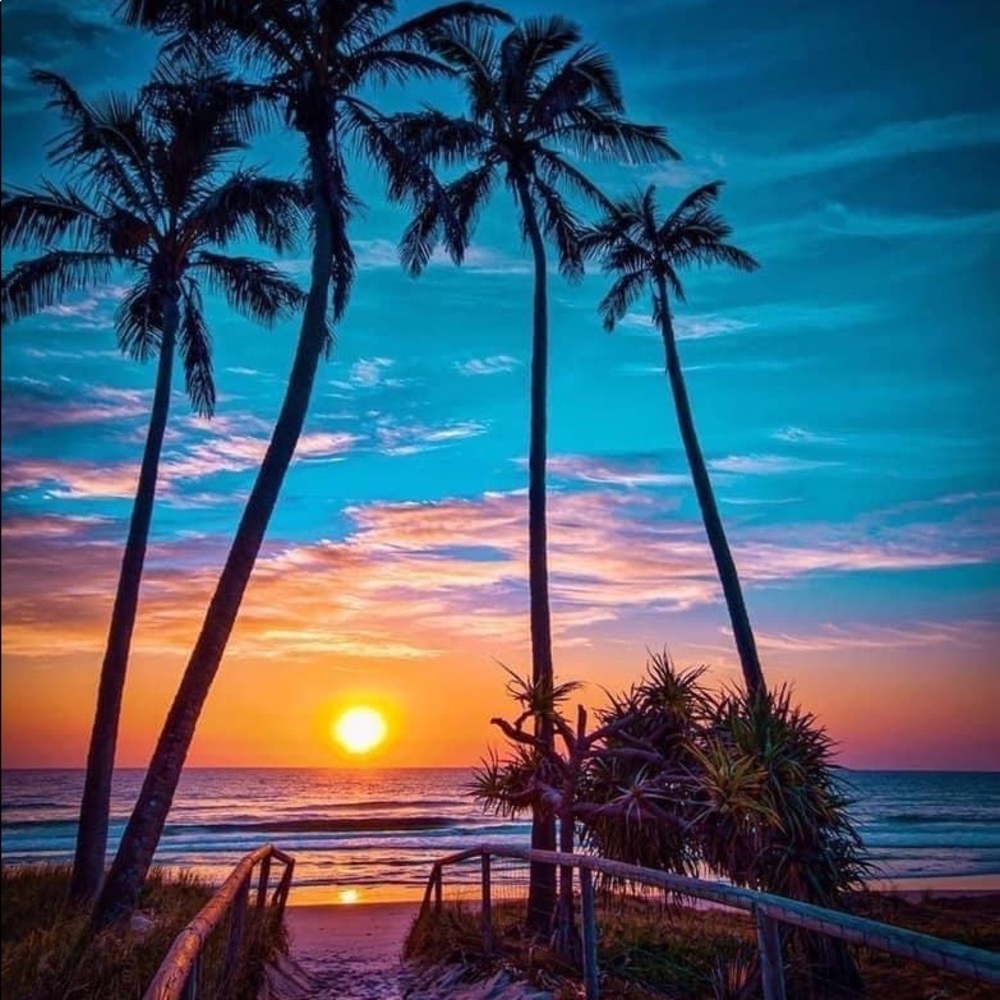 Meet your Posher, Ajj